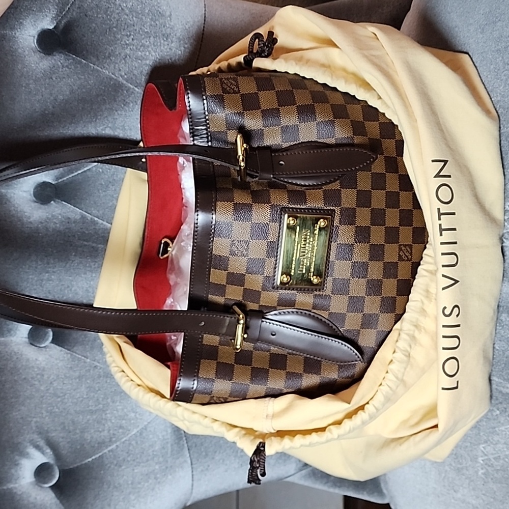 Authentic Louis Vuitton Hampstead MM Damier